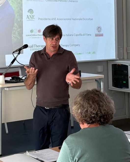 Simone Sampò, direttore dell'Istituto Internazionale di Elicicoltura di Cherasco.